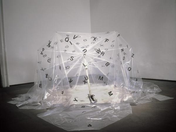 Inauguració de l'exposició "I de sobte, l'atzar".