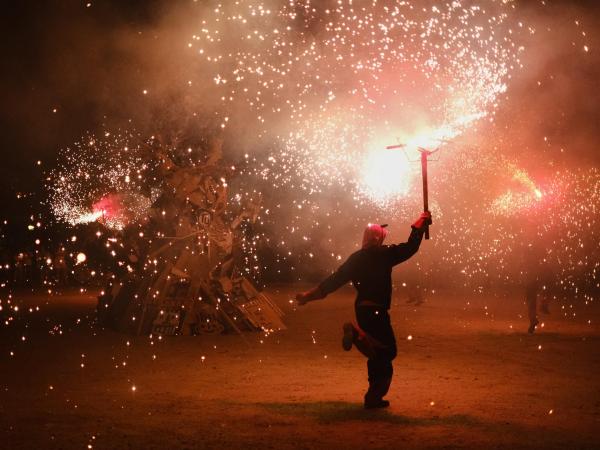 Sopar de revetlla i encesa de la foguera de Sant Joan