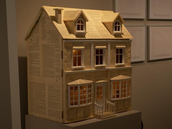 Taller familiar: Històries al revés (Creant contes surrealistes, dadaistes i sorprenents).