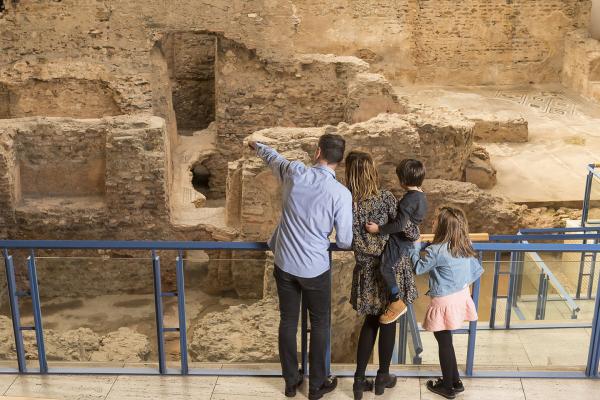 Tornen els cupons de descomptes per a descobrir i visitar el Baix Llobregat en família