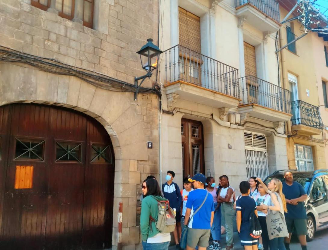 Aventura per la Vila: de pont a pont.