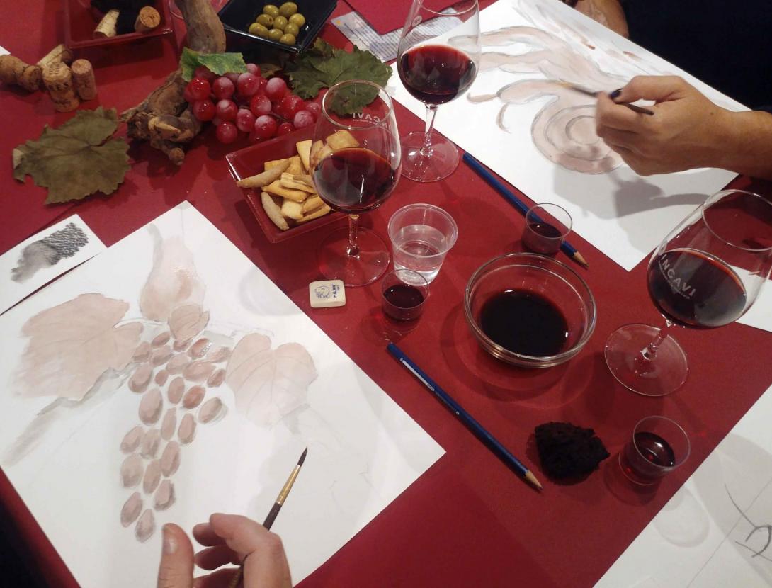 Mima't pintant amb vi Mima't pintant amb vi