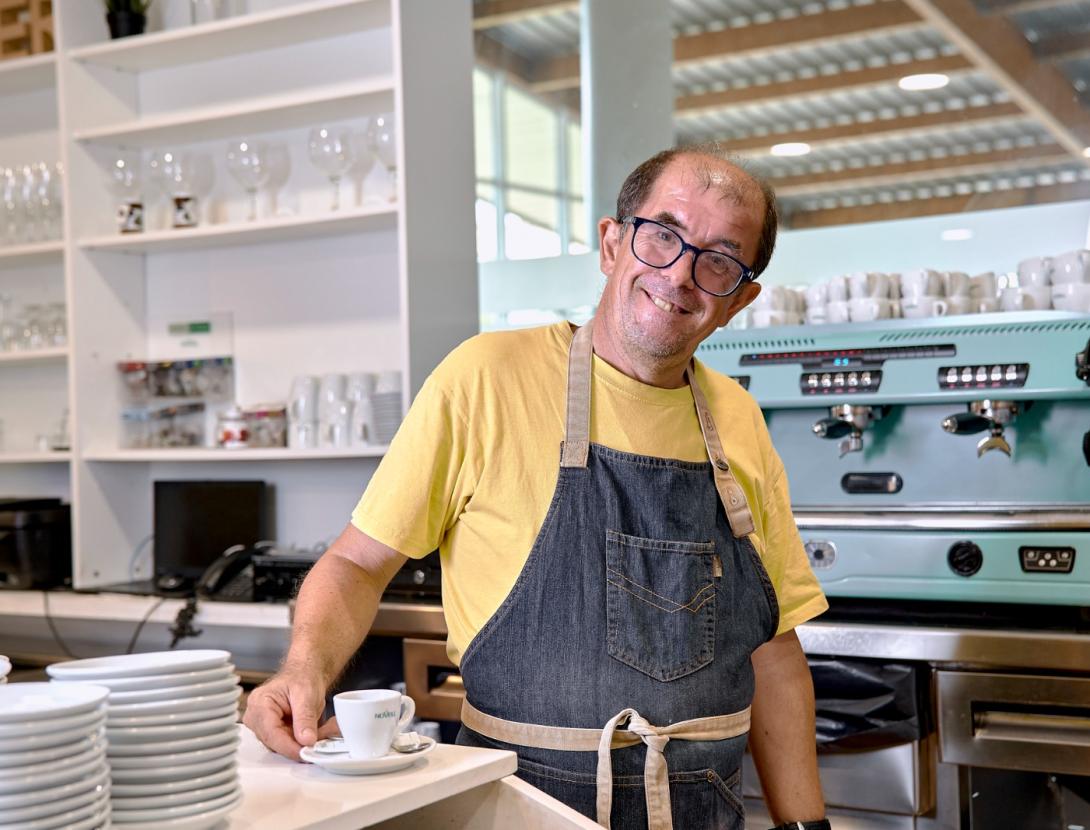 MOS és MÉS MOS es MÉS