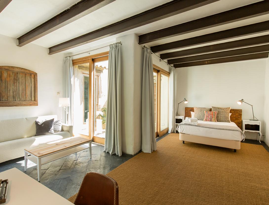 Casa rural Masia El Lledoner Casa rural Masia El Lledoner