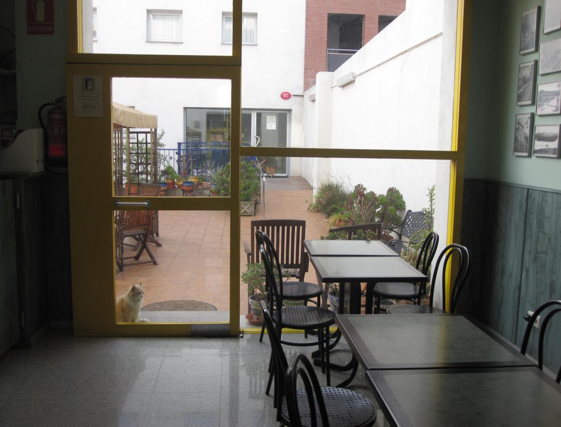 gat-cafeteria 2.JPG gat-cafeteria 2.JPG