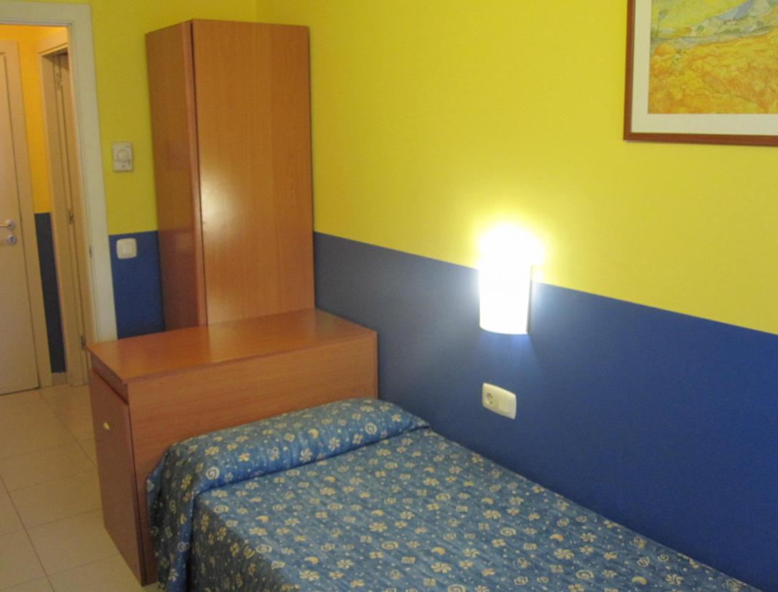 hab 302 b.JPG hab 302 b.JPG