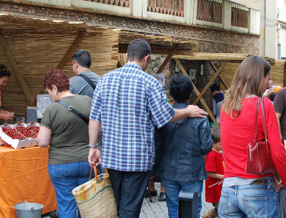 Festa de la cirera de Torrelles de Llobregat Festa de la cirera de Torrelles de Llobregat