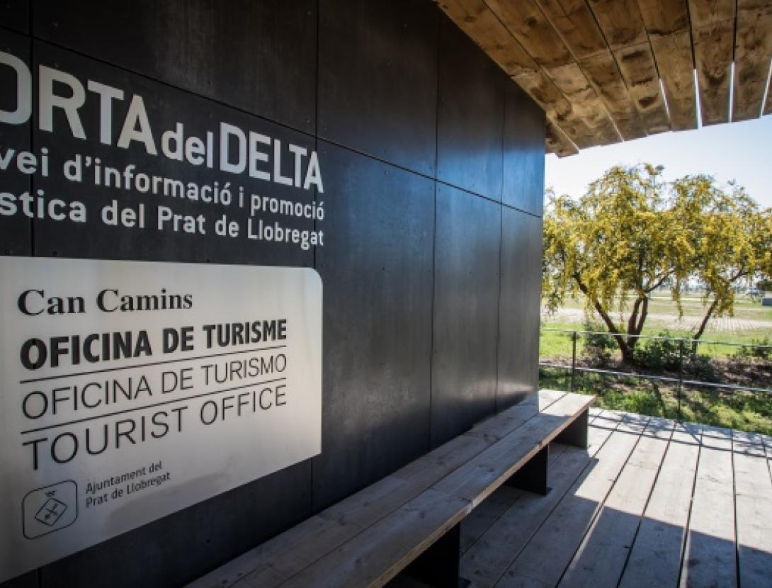 Can Camins. Oficina de Turismo del Prat Can Camins. Oficina de Turismo del Prat