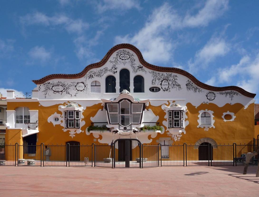 Centre Jujol - Can Negre 47498474.jpg