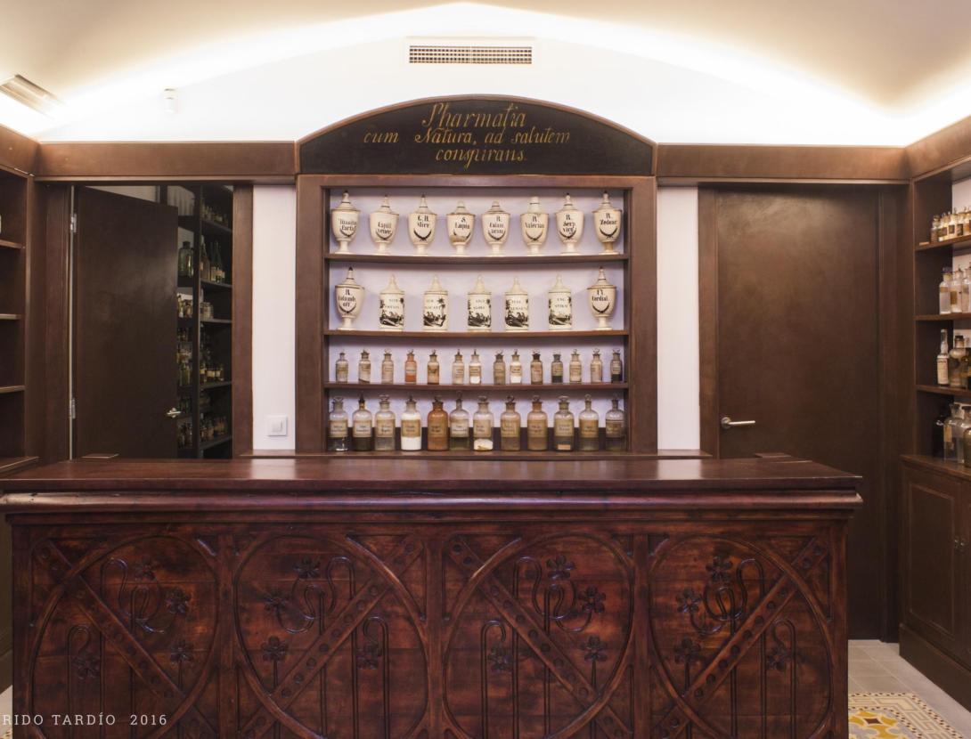 Antiga Farmàcia Bujons Antiga Farmàcia Bujons