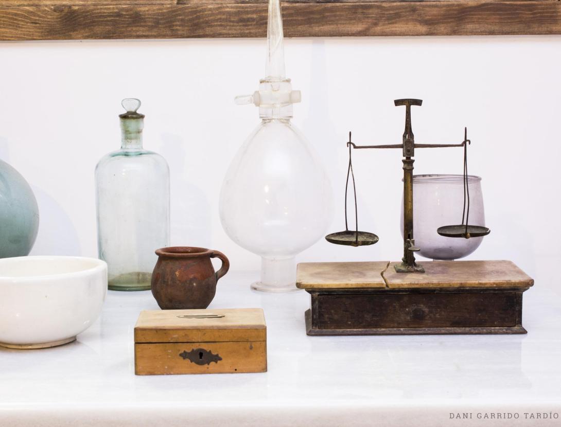 Antiga Farmàcia Bujons Antiga Farmàcia Bujons