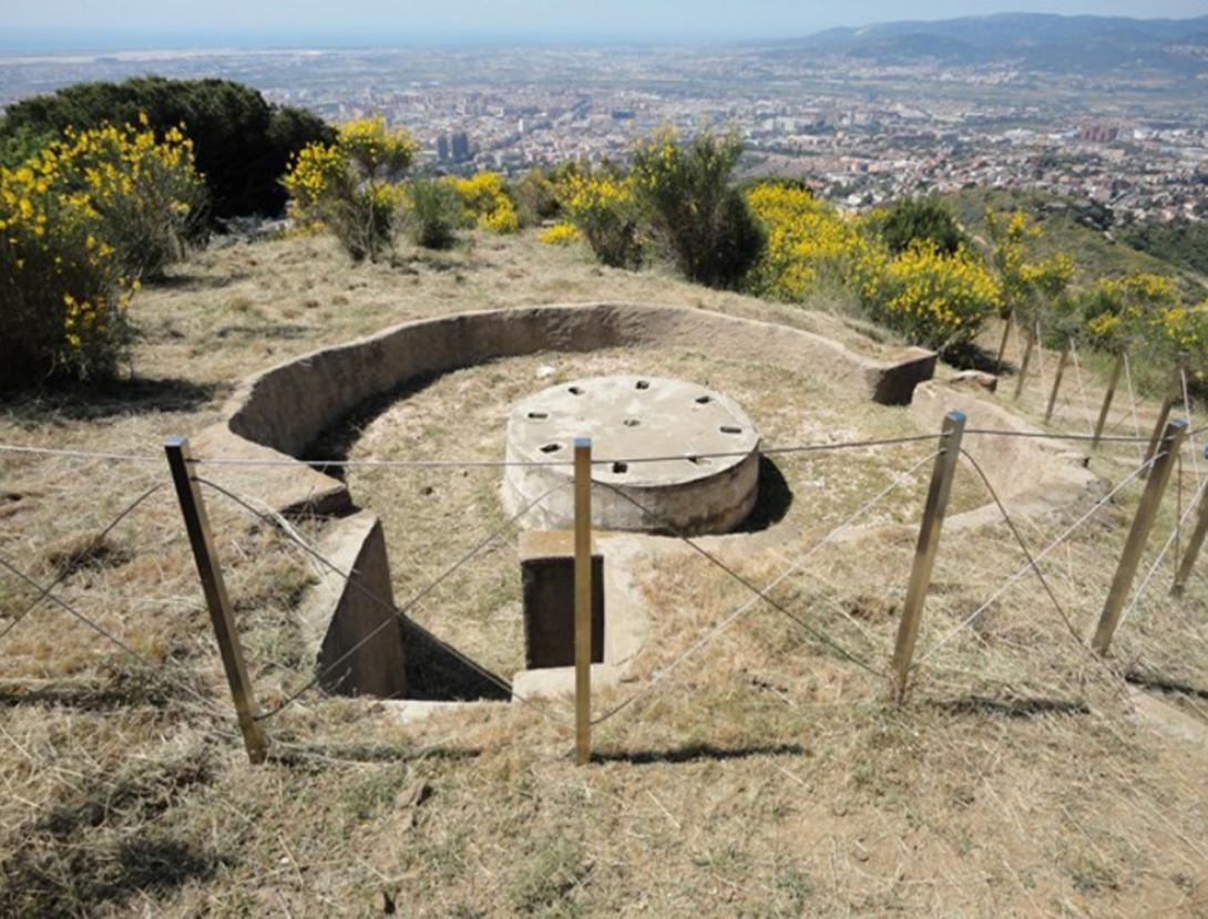 Defensa antiaèria de Sant Pere Màrtir BATERIAAjpg.jpg