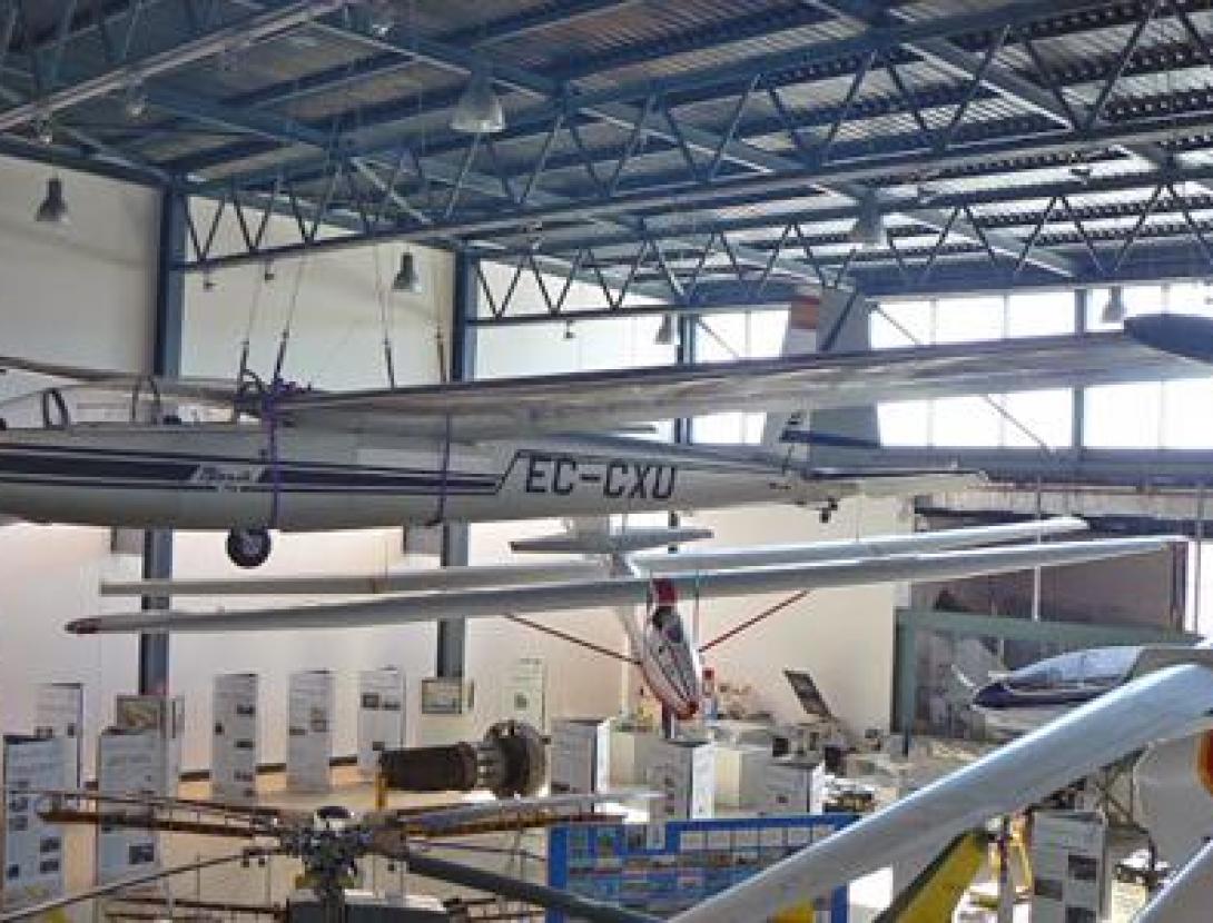 Centre Culturel Aéronautique Expo Aeronautica ok.jpg