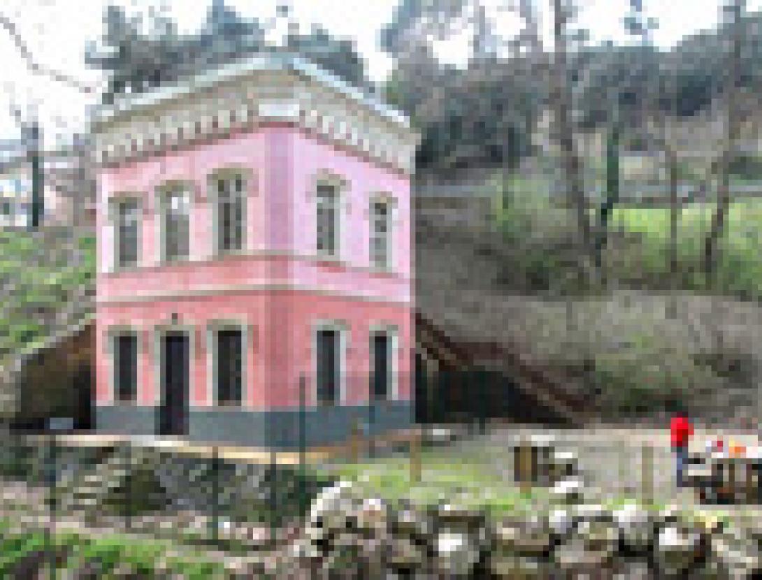 Parc Natural de la Serra de Collserola casadelguarda.jpg