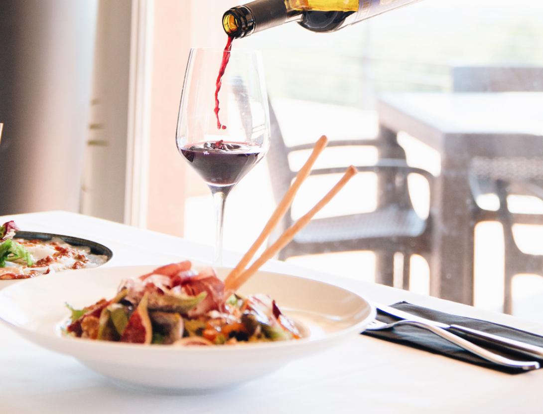 OAK Restaurant - Club de Golf de Barcelona OAK Restaurant - Club de Golf de Barcelona