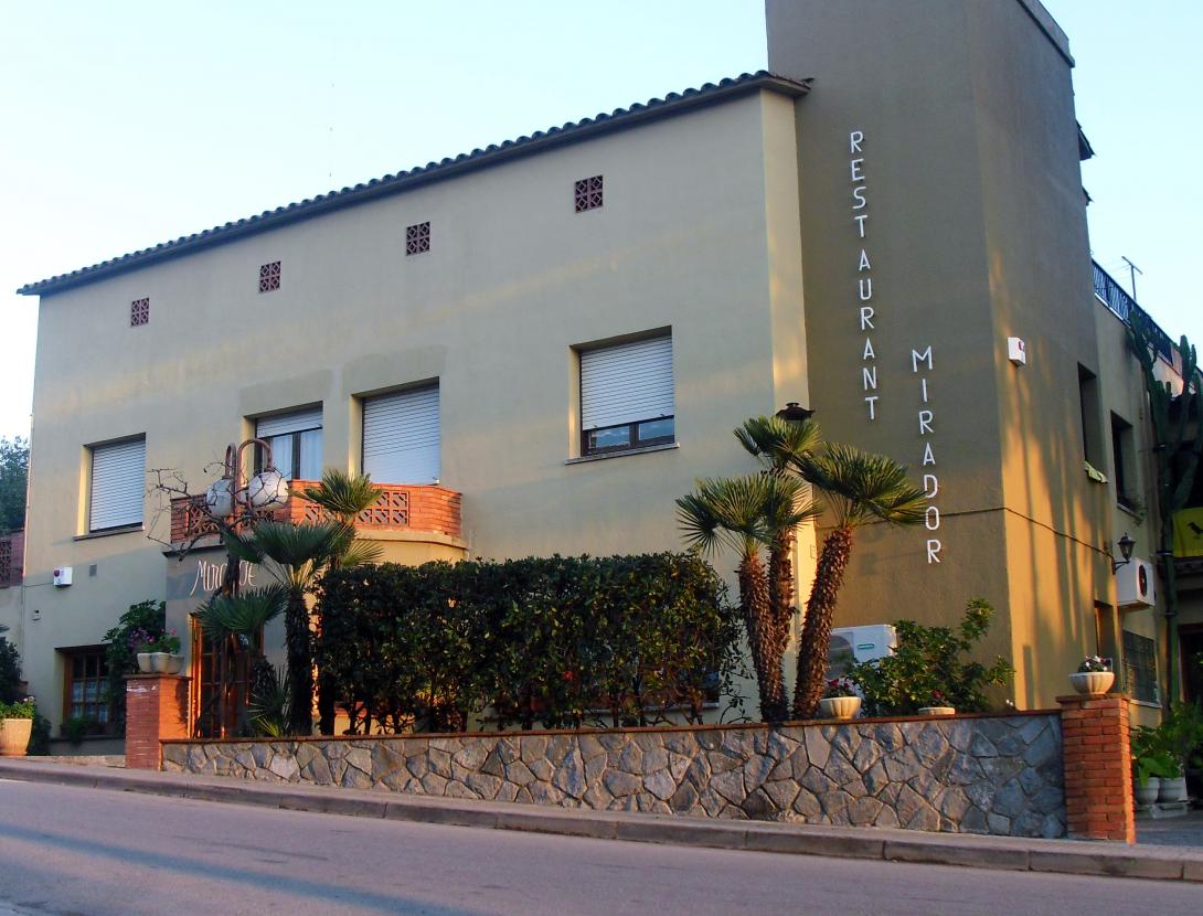 Mirador edifiçi (2).JPG