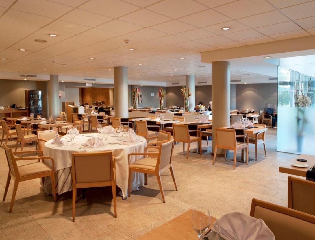 Restaurant Millenium Hotel City Park Sant Just restaurante-millenium-hotel-hlg-city-park-sant-just.JPG