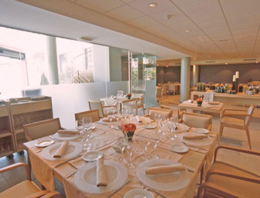 Restaurant Millenium Hotel City Park Sant Just restaurante Millenium.jpg