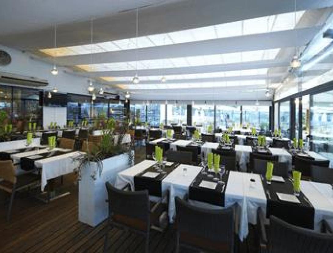 Lancaster Beach Club sala.jpg