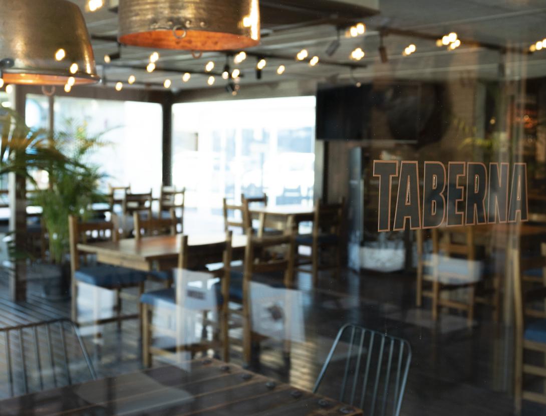 TABERNA TIBU-RON Taberna Opening_60.JPG