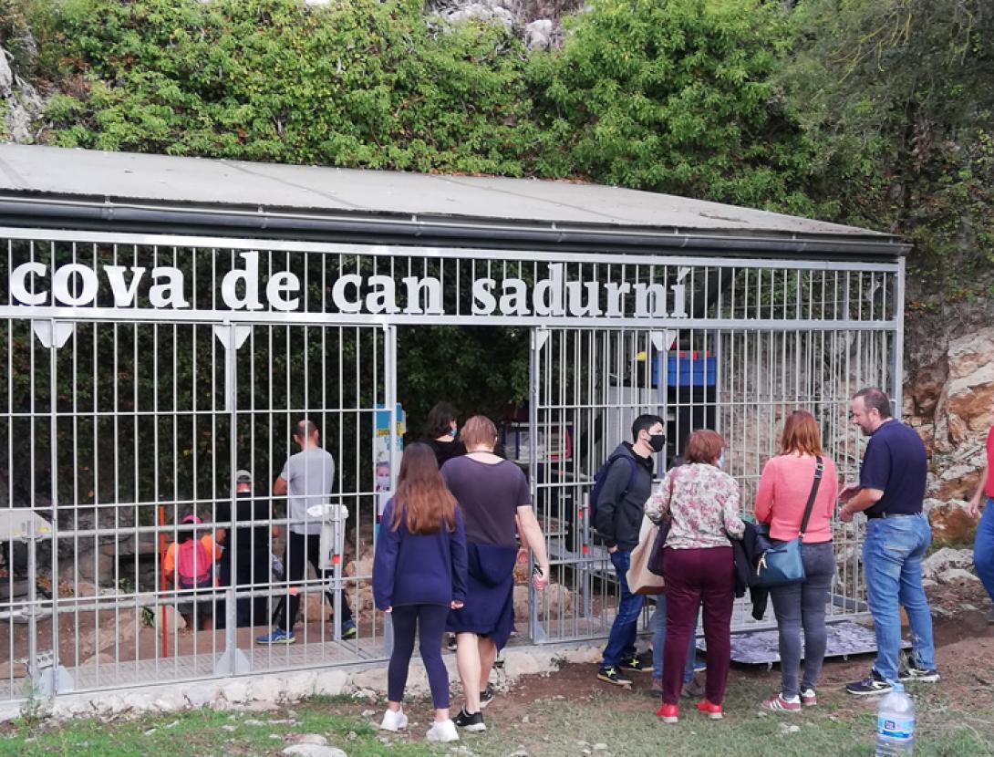 Cova  Can Sadurní